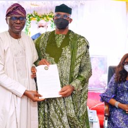 Sanwo-Olu Pays Condolence Visit To Governor Dapo Abiodun Over Father’s Death