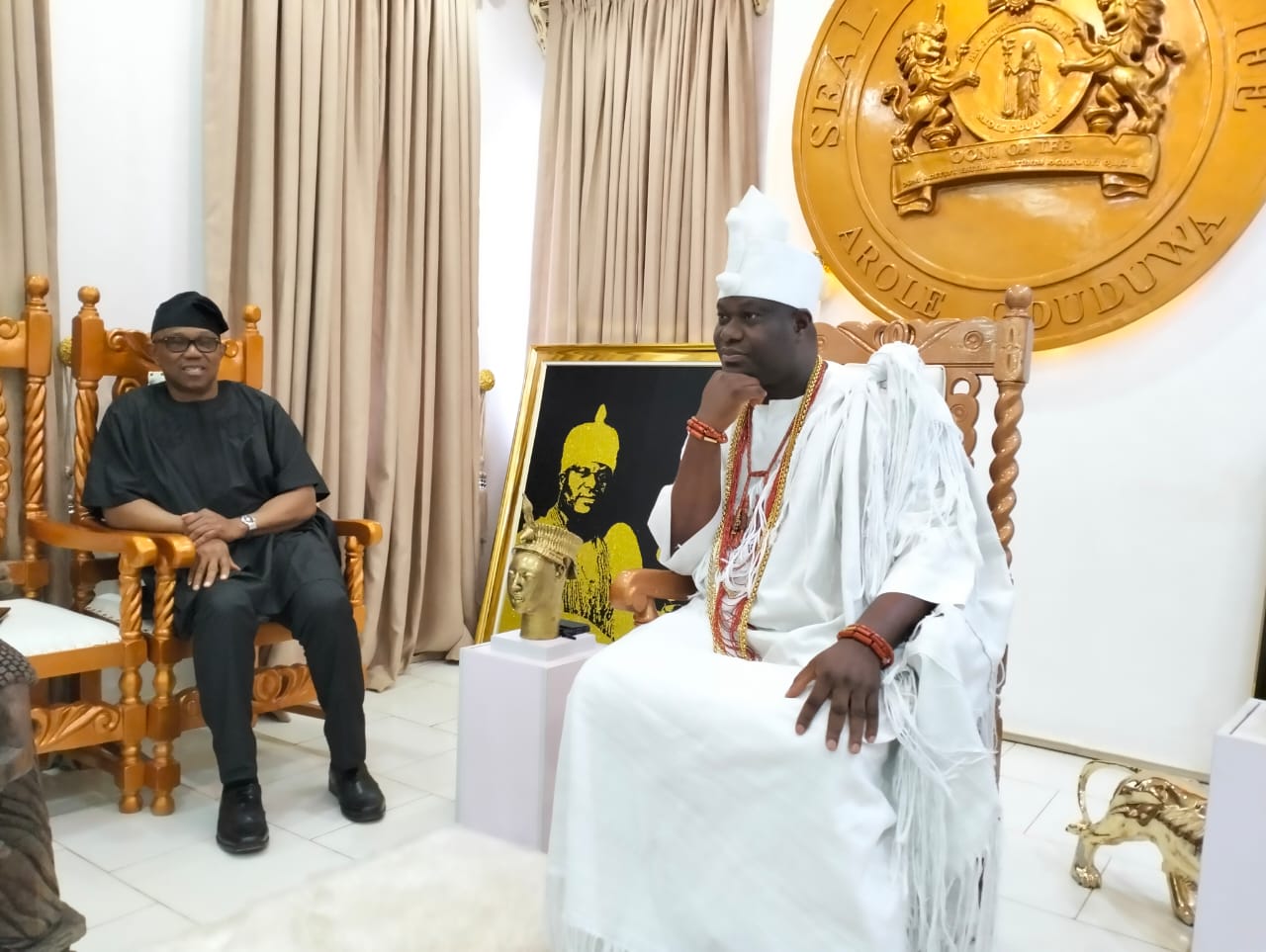 Ooni Hosts Peter Obi, Lauds His Youth Development Agenda